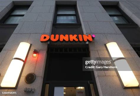 dunkin donuts corporate office nj.